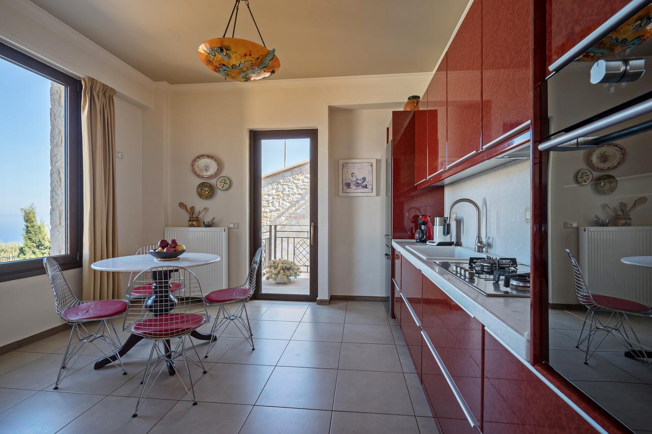 Sea Views At Villa Anemomylos With Heated Pool, Ping Pong And Tennis Agia Pelagia  Exterior foto